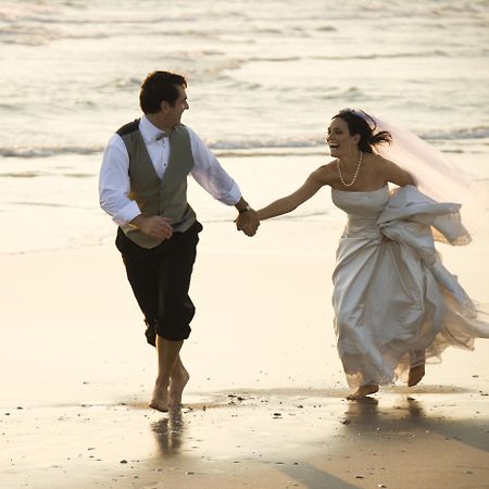קניסנה Pezula Nature Retreat מראה חיצוני תמונה A newly married couple